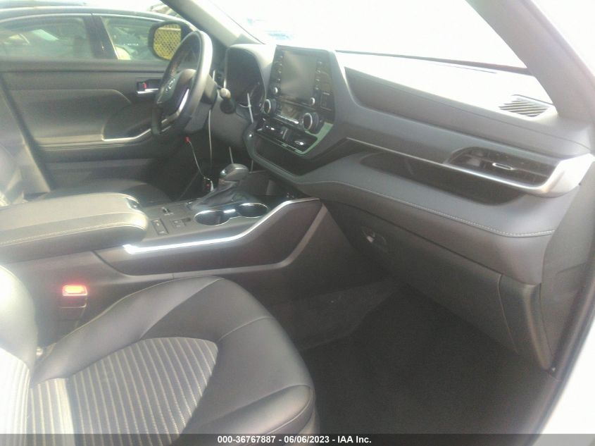 2022 TOYOTA HIGHLANDER XSE - 5TDLZRAH9NS105071