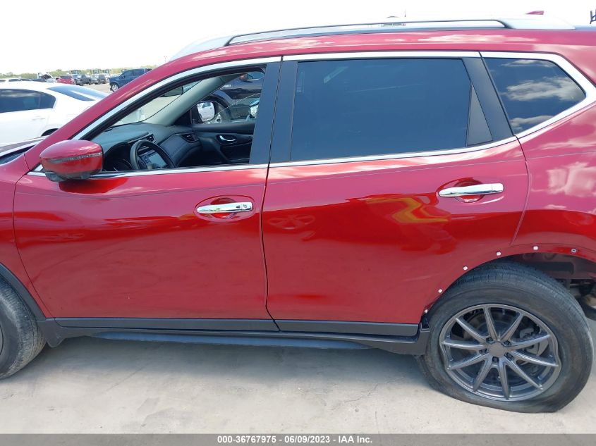 2019 NISSAN ROGUE SV - 5N1AT2MT2KC720862