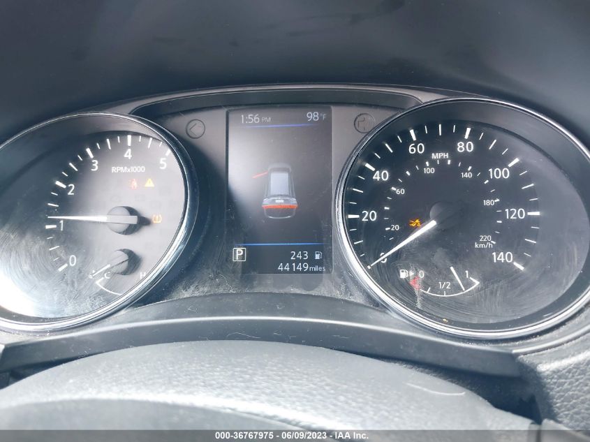 2019 NISSAN ROGUE SV - 5N1AT2MT2KC720862