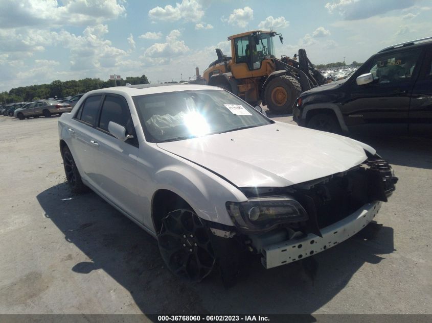 2016 CHRYSLER 300 300C - 2C3CCAEG3GH151912