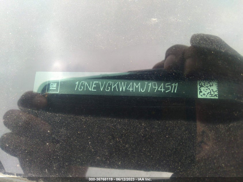VIN 1GNEVGKW4MJ194511 2021 CHEVROLET TRAVERSE LT CLOTH