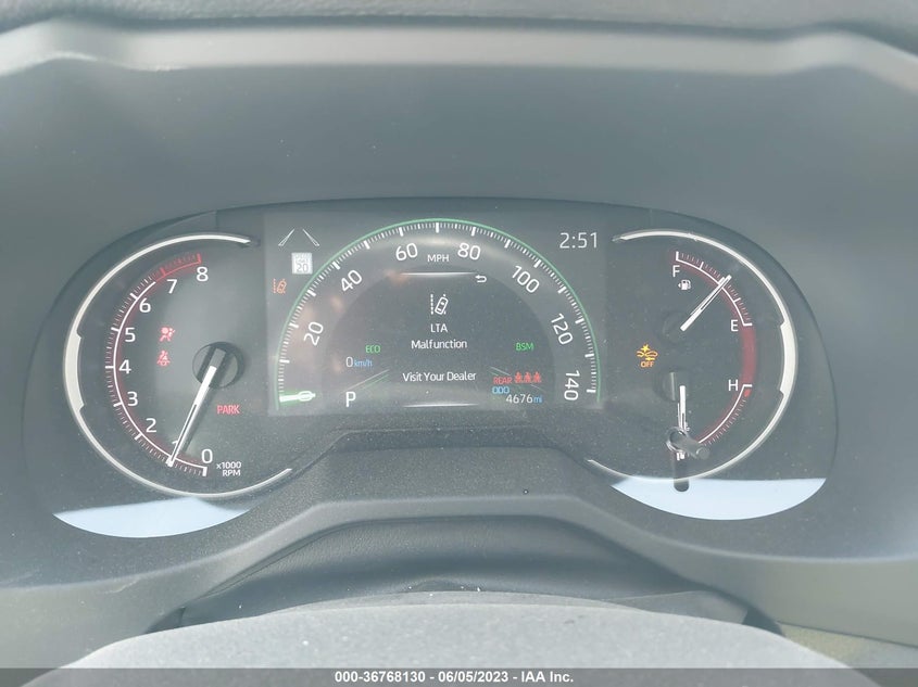 VIN JTMP1RFV9PJ040620 2023 TOYOTA RAV4 XLE