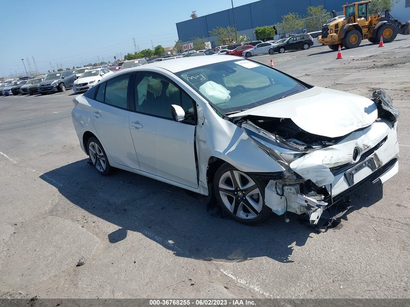 VIN JTDKARFUXJ3064034 2018 TOYOTA PRIUS TWO/TWO ECO/THREE