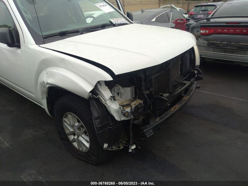 2017 NISSAN FRONTIER SV V6 - 1N6AD0ERXHN750095