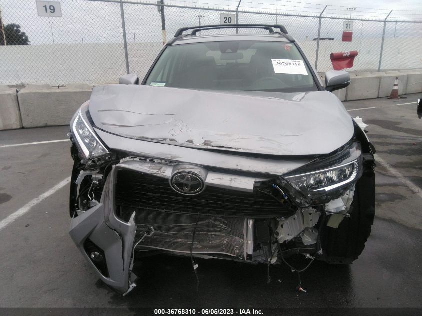 2019 TOYOTA RAV4 XLE - 2T3W1RFV2KW005620