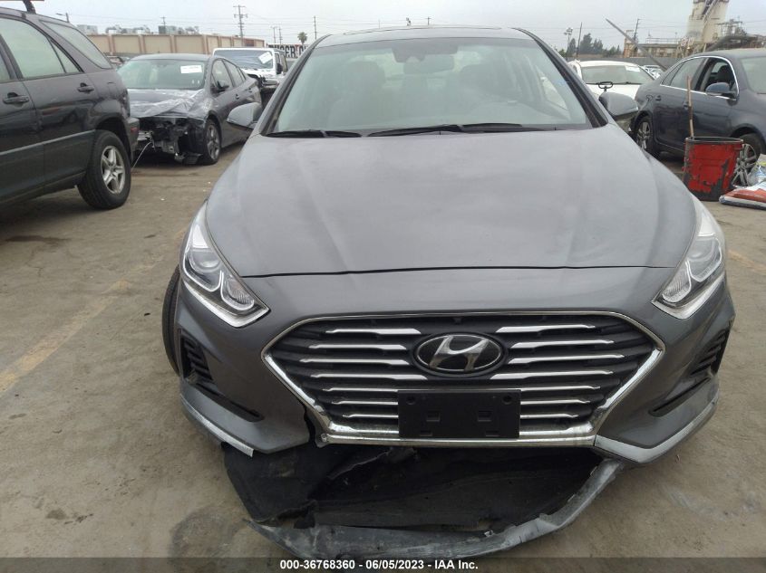 2018 HYUNDAI SONATA LIMITED - 5NPE34AFXJH696796