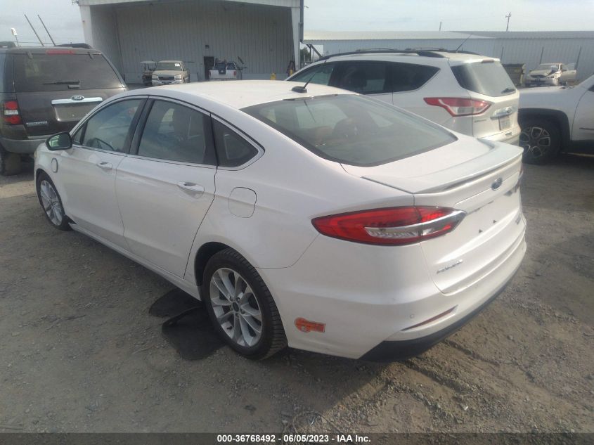 2020 FORD FUSION ENERGI TITANIUM - 3FA6P0SU7LR149652