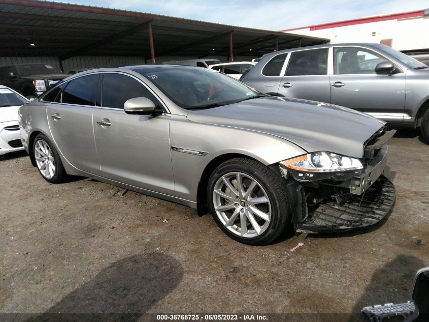 2013 JAGUAR XJ - SAJWA1C74D8V46444