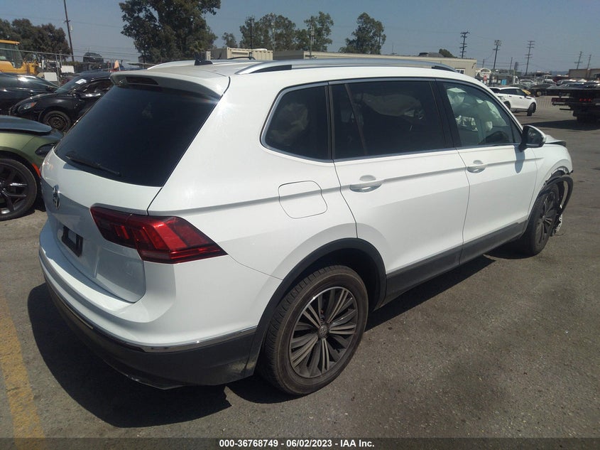 VIN 3VV3B7AX4KM054866 2019 VOLKSWAGEN TIGUAN SE/SEL/SEL R-LINE