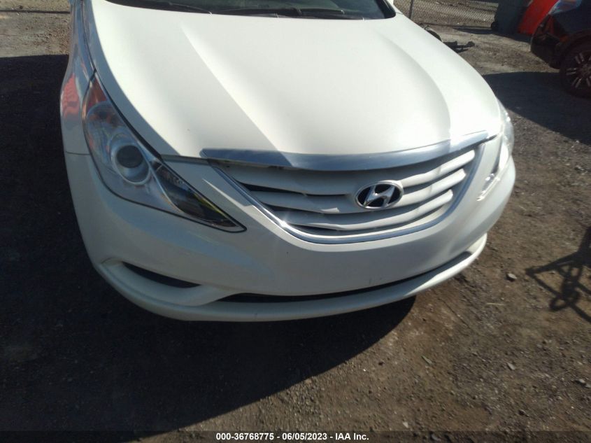 2013 HYUNDAI SONATA GLS - 5NPEB4AC2DH802302