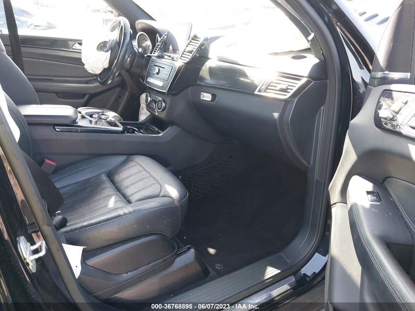 VIN 4JGDA5JB0HA824464 2017 MERCEDES-BENZ GLE GLE 350