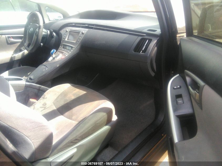 2015 TOYOTA PRIUS FOUR - JTDKN3DU3F1909314