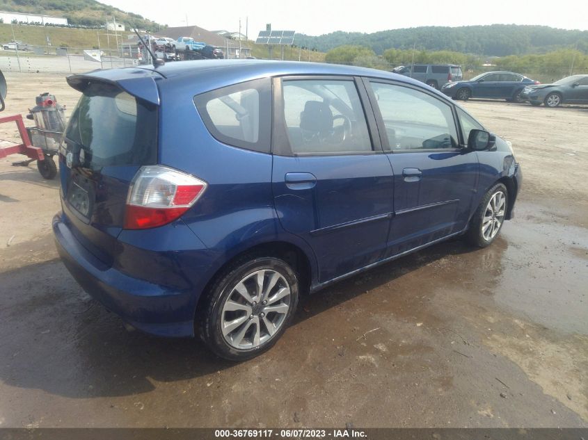 2013 HONDA FIT SPORT - JHMGE8H51DC047779