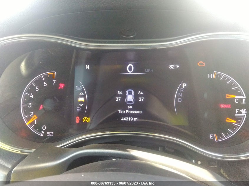 VIN 1C4RJEBG3KC584407 2019 JEEP GRAND CHEROKEE LIMITED