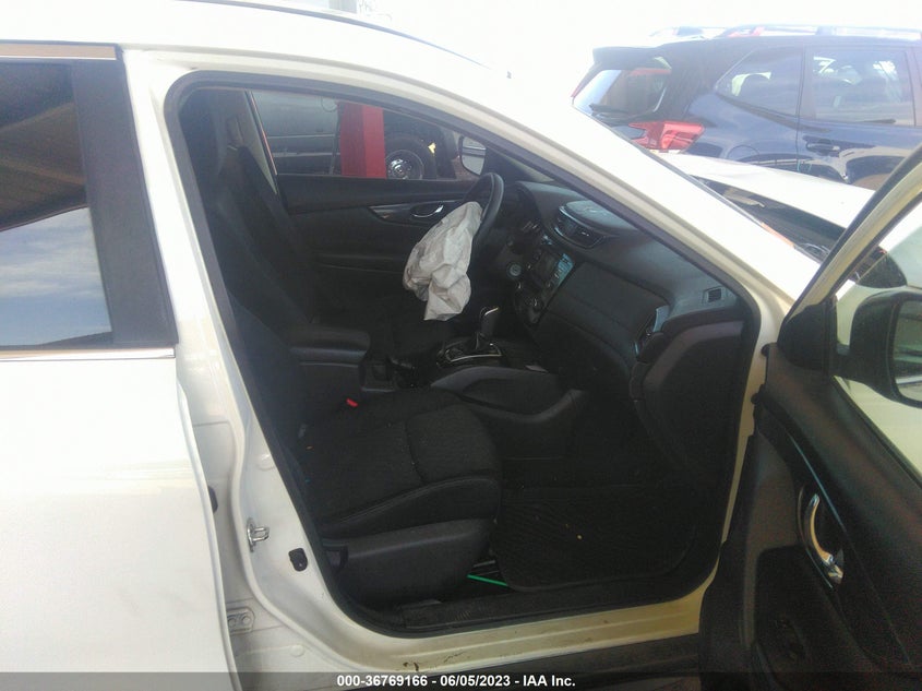 VIN KNMAT2MT0HP530628 2017 NISSAN ROGUE S/SV