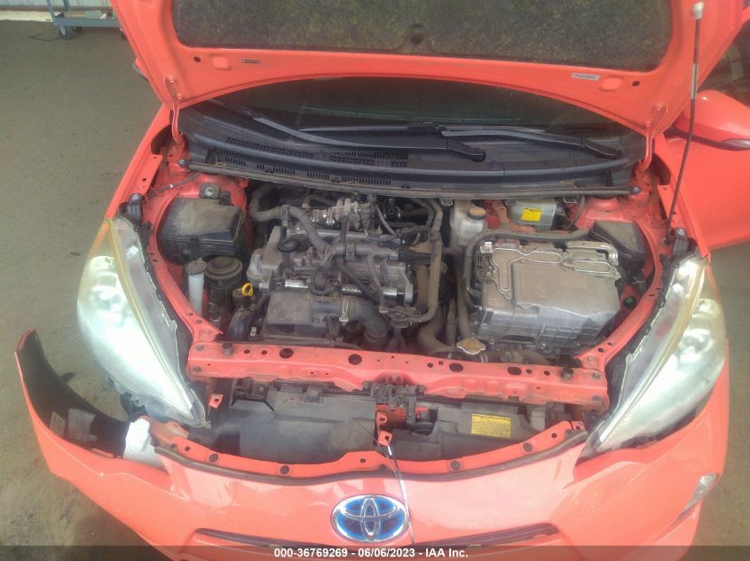 2013 TOYOTA PRIUS C - JTDKDTB30D1039984