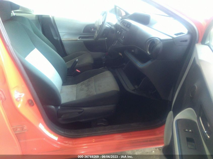 2013 TOYOTA PRIUS C - JTDKDTB30D1039984