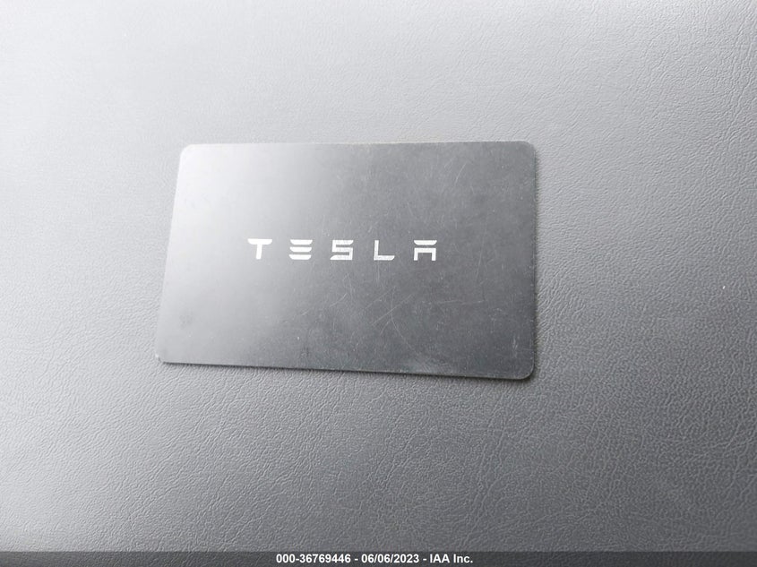 VIN 7SAYGDEE0PA035689 2023 TESLA MODEL Y LONG RANGE