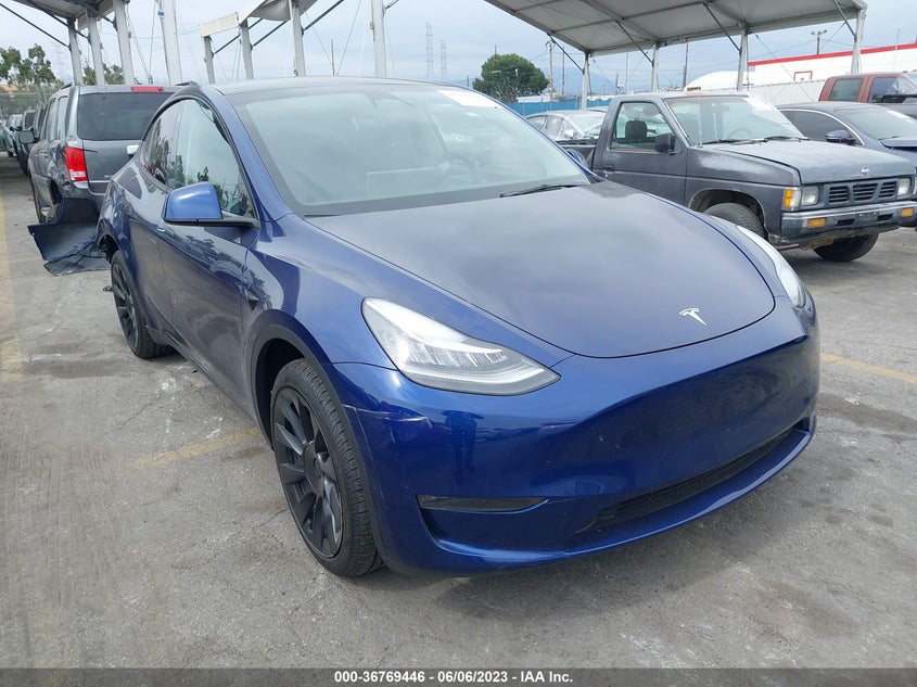 VIN 7SAYGDEE0PA035689 2023 TESLA MODEL Y LONG RANGE