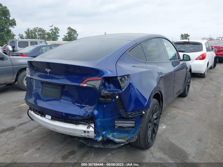 VIN 7SAYGDEE0PA035689 2023 TESLA MODEL Y LONG RANGE