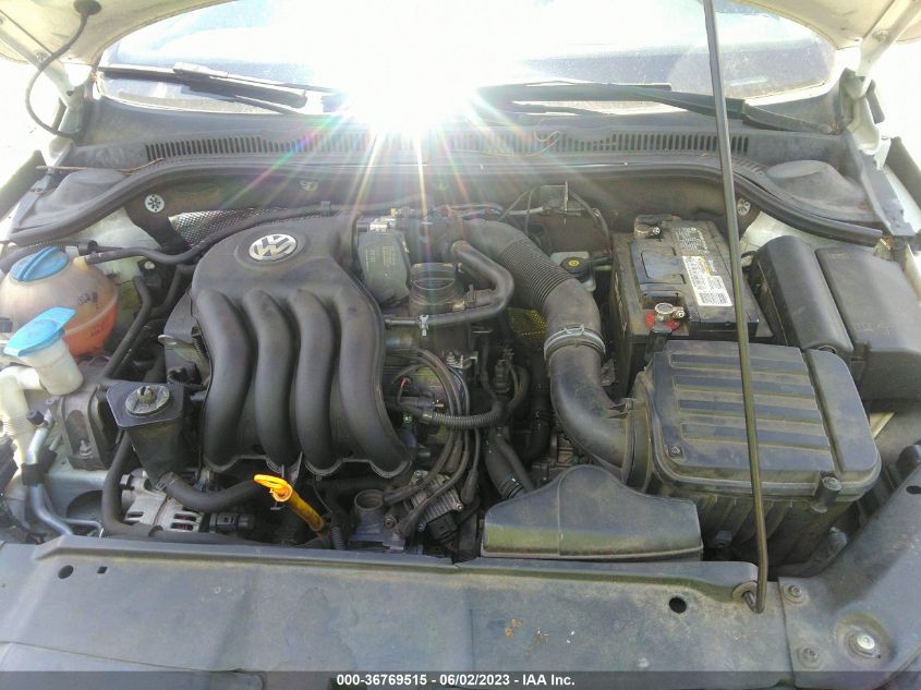 2013 VOLKSWAGEN JETTA SEDAN S - 3VW2K7AJ7DM291938