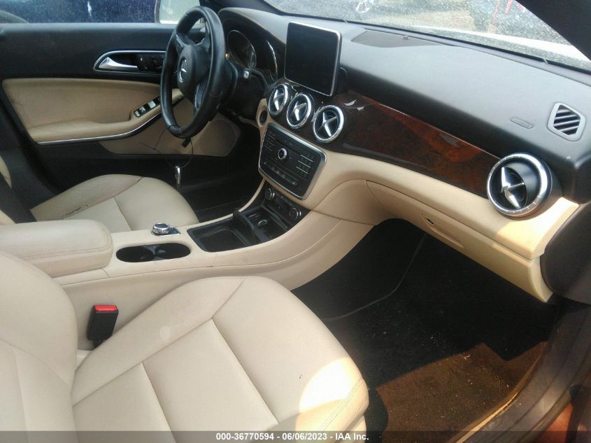 2015 MERCEDES-BENZ CLA-CLASS CLA 250 - WDDSJ4EB0FN170884