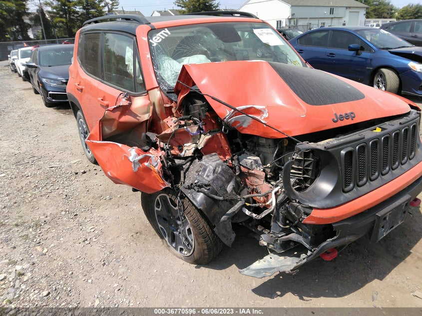 VIN ZACCJBCB9HPF98050 2017 JEEP RENEGADE TRAILHAWK