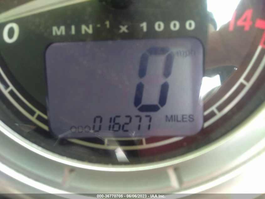 2009 TRIUMPH MOTORCYCLE STREET TRIPLE R - SMTD02NE69J390158