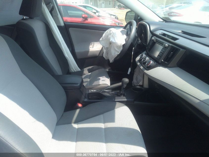 2014 TOYOTA RAV4 LE - JTMBFREV2ED053962