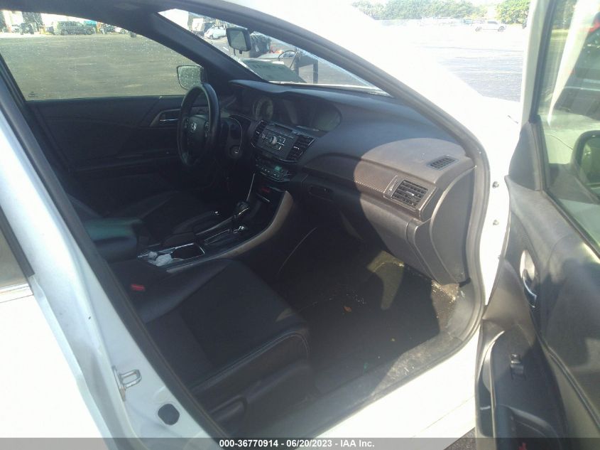 2016 HONDA ACCORD SEDAN SPORT - 1HGCR2F52GA113861
