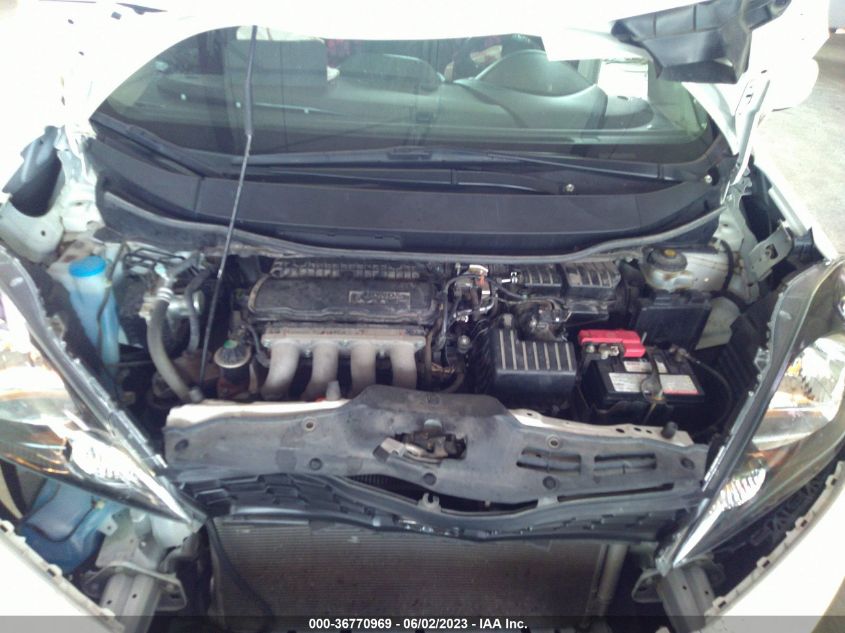 2013 HONDA FIT SPORT - JHMGE8H56DC072175