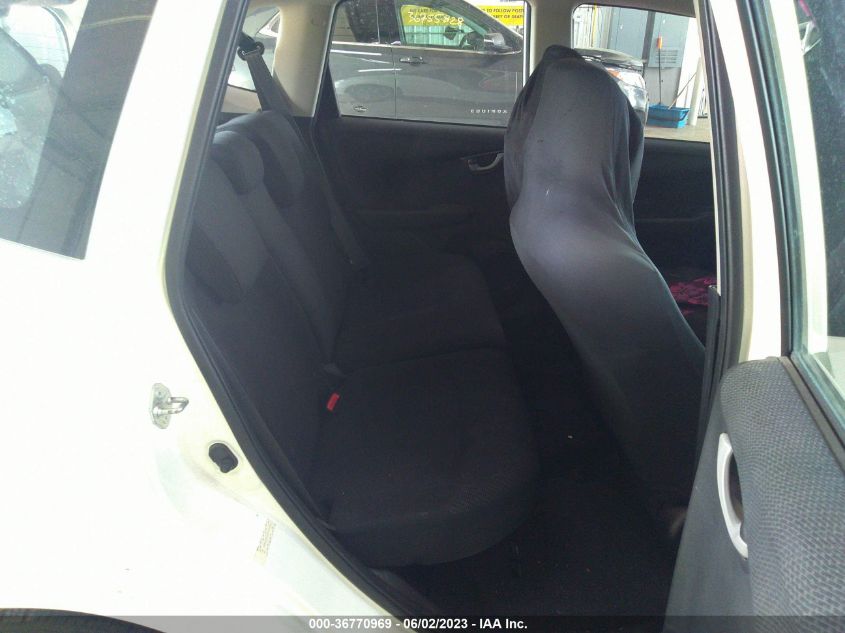 2013 HONDA FIT SPORT - JHMGE8H56DC072175
