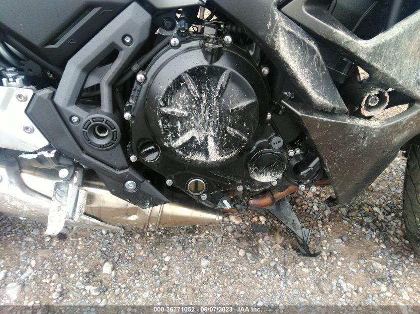 2022 KAWASAKI EX650 N - ML5EXEN12NDA76171