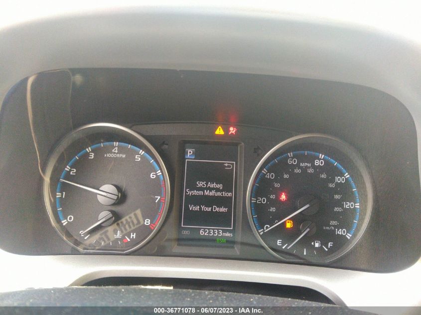 2018 TOYOTA RAV4 XLE/ADVENTURE - JTMRFREV5JJ720288