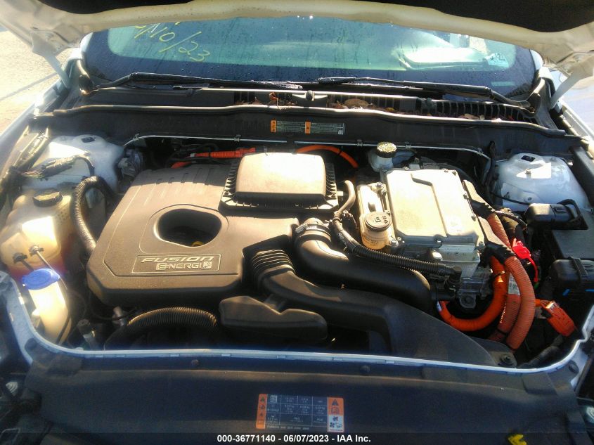 2018 FORD FUSION ENERGI SE - 3FA6P0PU7JR210052