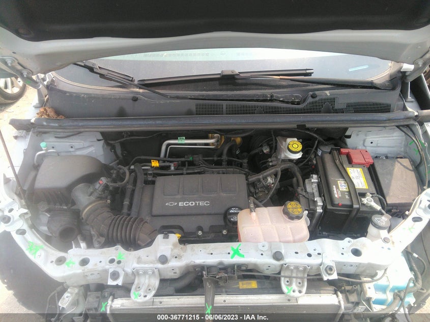 VIN KL7CJLSBXLB030395 2020 CHEVROLET TRAX LT