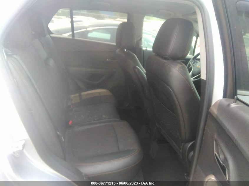 VIN KL7CJLSBXLB030395 2020 CHEVROLET TRAX LT