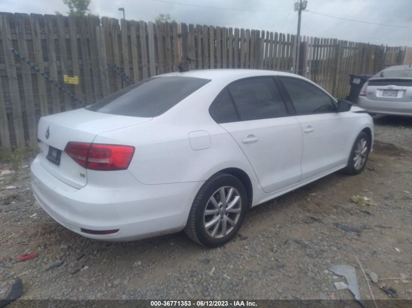 2015 VOLKSWAGEN JETTA SEDAN 1.8T SE - 3VWD17AJ4FM350118