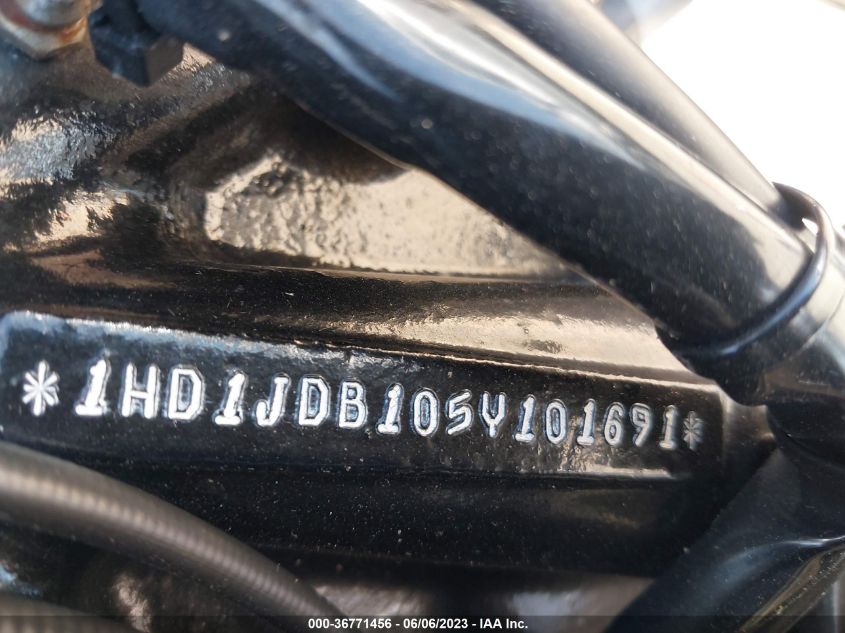 2005 HARLEY-DAVIDSON FLSTNI 1HD1JDB105Y101691