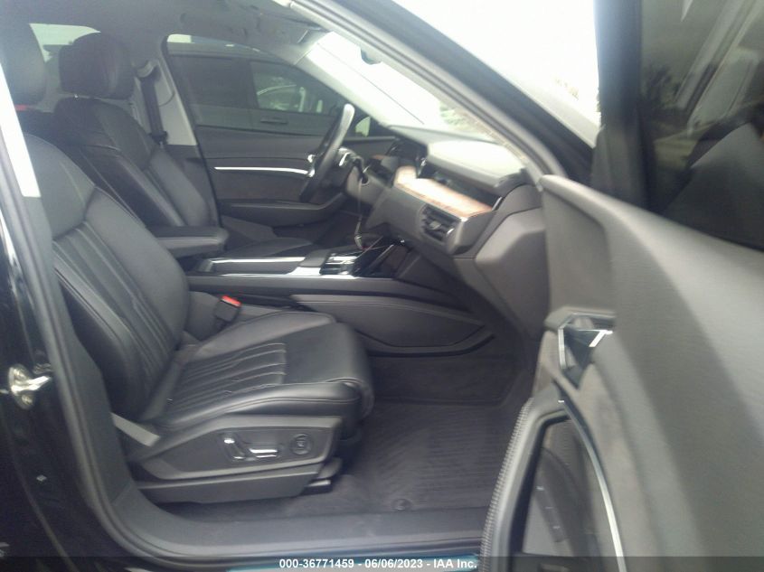2019 AUDI E-TRON PRESTIGE - WA1VABGE8KB020580