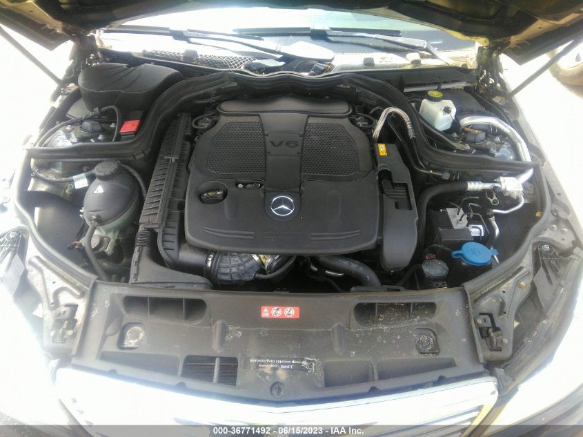 2014 MERCEDES-BENZ C-CLASS C 300 - WDDGF8AB7EG230912