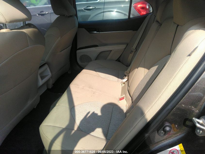 2018 TOYOTA CAMRY LE/SE/XLE/L - 4T1B11HK8JU145620