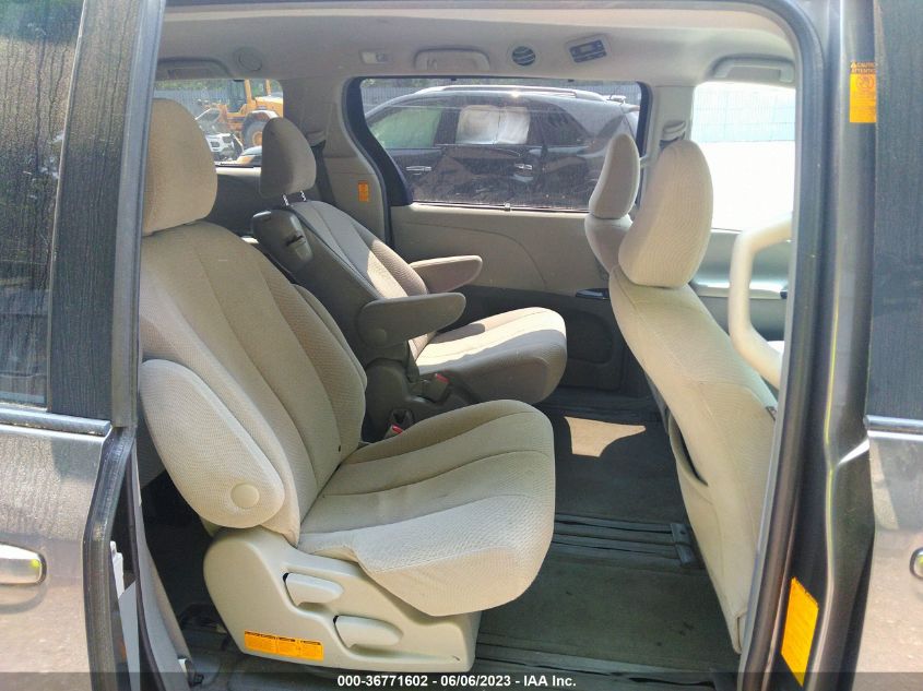 2013 TOYOTA SIENNA LE - 5TDKK3DC9DS396618