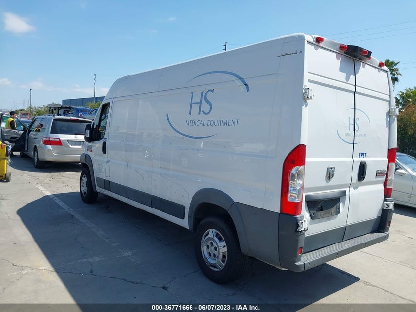 VIN 3C6TRVDG9JE111069 2018 RAM PROMASTER CARGO VAN