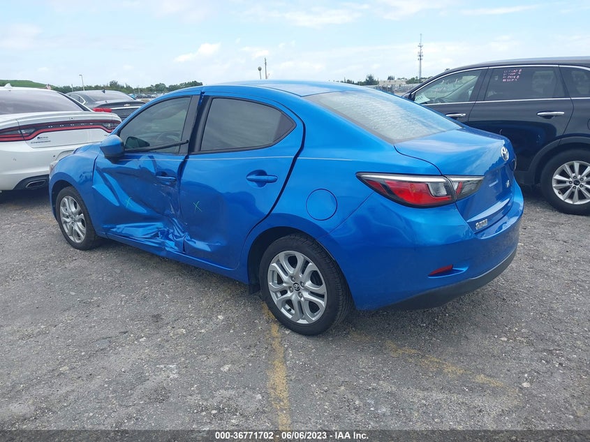 VIN 3MYDLBYV9JY309530 2018 TOYOTA YARIS IA