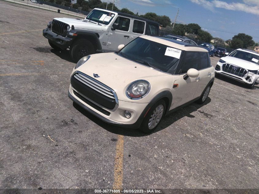 2015 MINI COOPER HARDTOP 4 DOOR WMWXS5C51FT831556