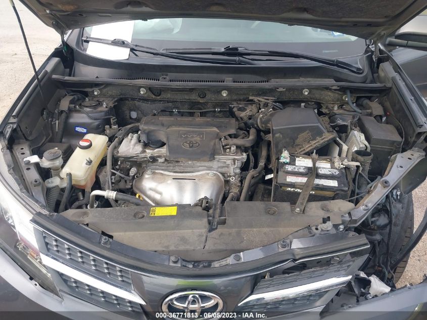 2015 TOYOTA RAV4 XLE - JTMWFREV7FD051255