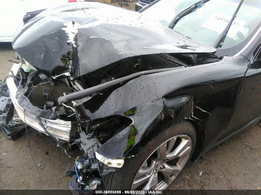 2013 INFINITI M37 JN1BY1AP2DM511312