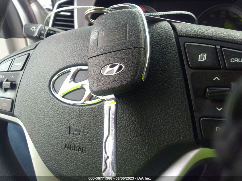 2018 HYUNDAI TUCSON SEL - KM8J33A48JU682131