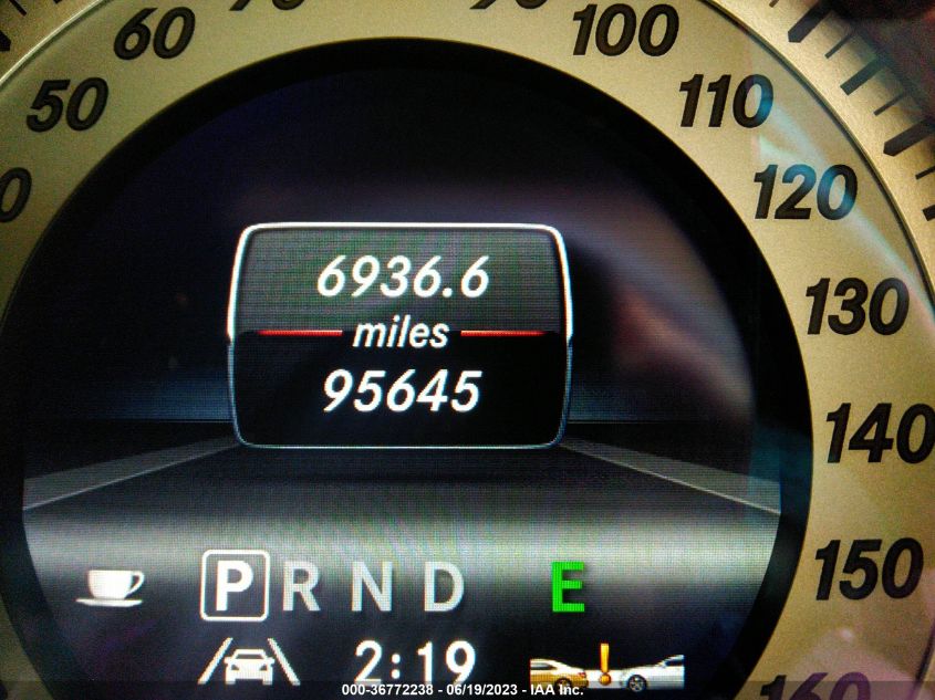 2013 MERCEDES-BENZ C-CLASS C 300 - WDDGF8AB0DR255248